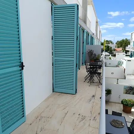 De - Modern 1 Bedroom With Communal Pool Fa *